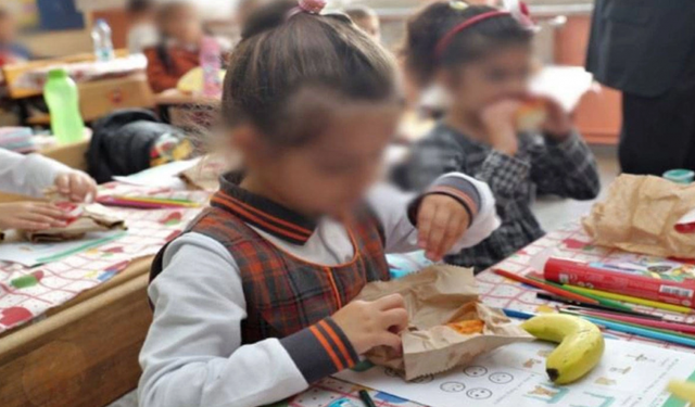 Çocuklar beslenemiyor: Beslenme çantasının maliyeti yüzde 200 zamlandı
