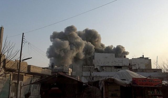 Rusya'dan İdlib’deki SİHA ve silah depolarına yönelik hava saldırısı