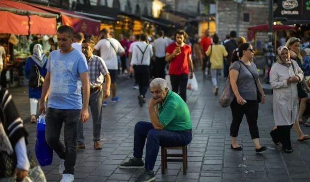SAROS Araştırma: '2024’te ekonomi daha kötü olacak'