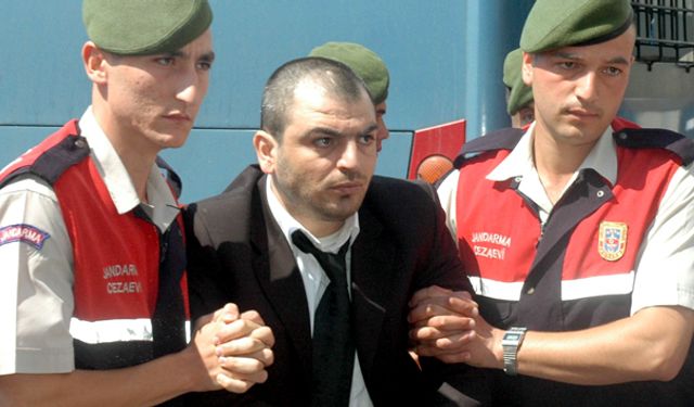 Estukyan: MHP'de parlayabilecek nur topu gibi bir faşistimiz oldu