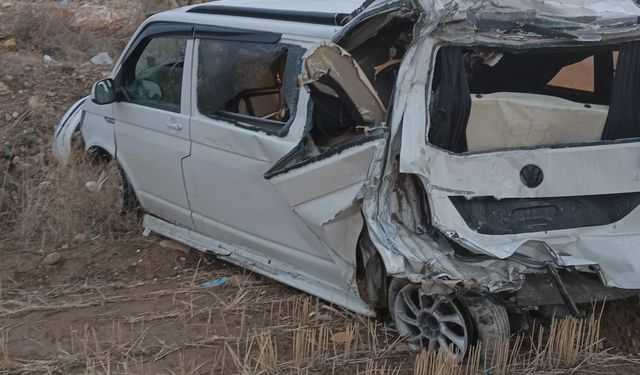 Erciş’te meydana gelen trafik kazasında 3 kişi yaralandı