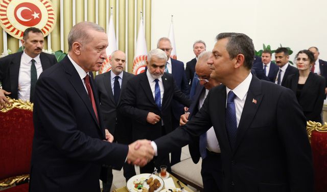 Ünsal: AKP ve CHP’nin kaderi Kürt sorununda atacakları adımlara bağlı