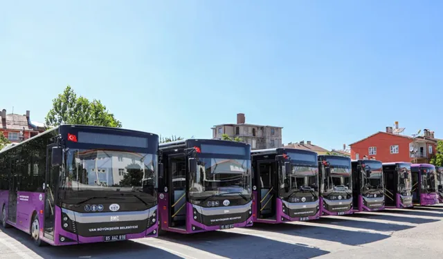 Van Büyükşehir Belediyesi, Bahçesaray ilçesine otobüs seferlerine başlıyor