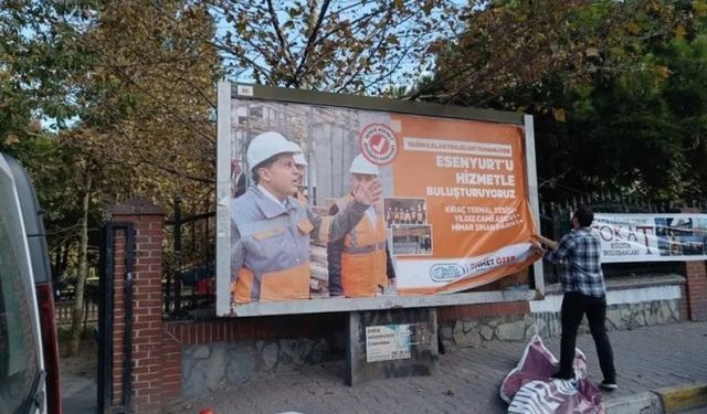 Esenyurt Belediyesi'ne atanan kayyımdan ilk icraat: Özer’in fotoğrafları bilboardlardan sökülüyor