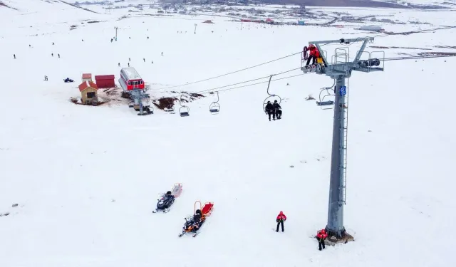 Van Abalı Kayak Merkezi Sezonu Açtı! Kayakseverler İçin Hazır