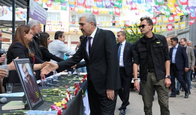 AKP'li başkandan taziye ziyareti: Sırrı Abi’nin çabası galip gelecek