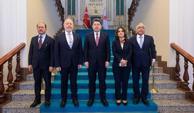 DEM Parti yarın Adalet Bakanı ile görüşecek