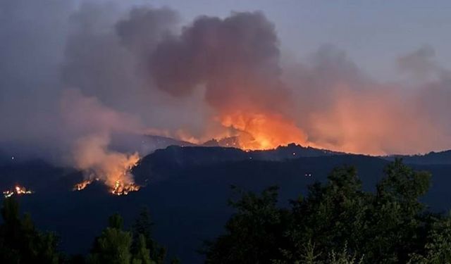 Eskişehir'de 5 işçi ve 5 AKUT çalışanı yangında hayatını kaybetti