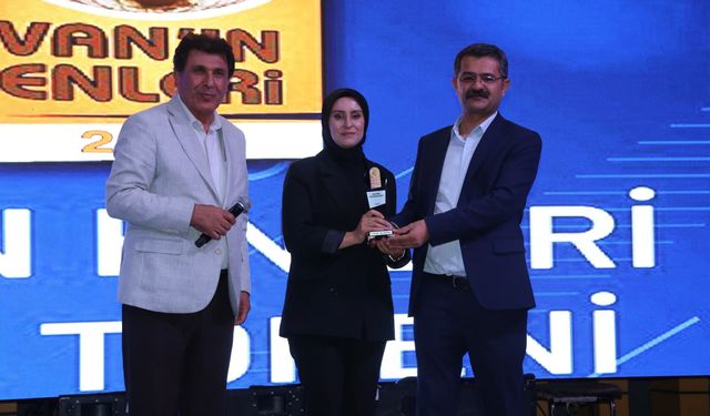 Edremit Belediyesi’ne “Yılın Yerel Yönetimler Ödülü”