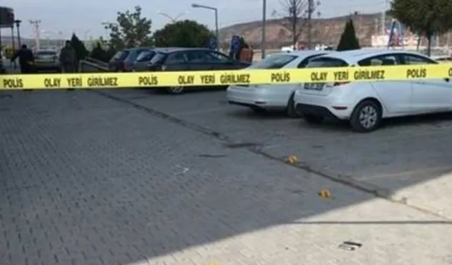 Erciş’te 19 yaşındaki genç kız evinde ölü bulundu