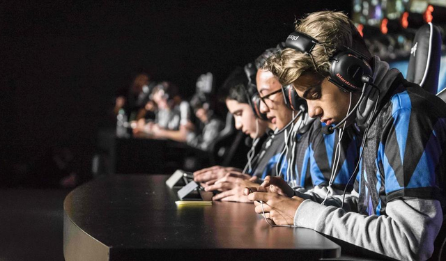 Ücretsiz Mobil E-Spor Antrenman Uygulamaları Rehberi