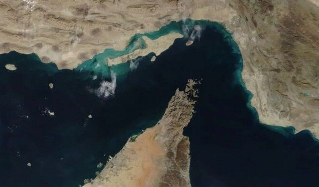 İran’dan Hürmüz Boğazı kararı: ABD ve İsrail bağlantılı gemilere geçiş yok