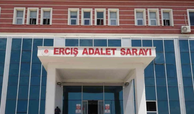 Erciş’te gözaltına alınan okul müdürü adli kontrolle serbest bırakıldı