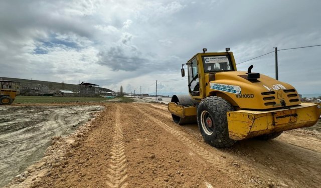 Edremit Belediyesi: Merkez ve Kırsalda Yol ve Altyapı Çalışmaları Sürüyor