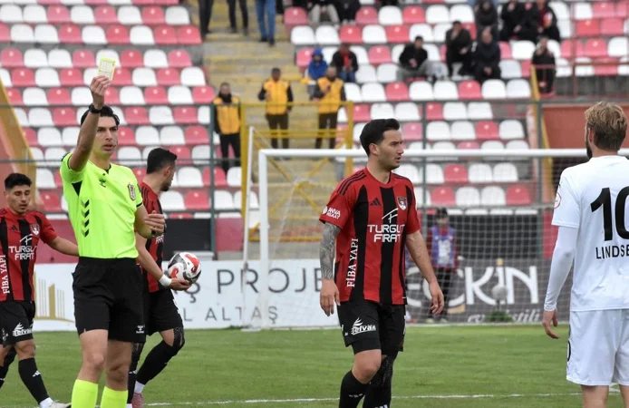 Vanspor sahasında Manisa FK’ya tek golle mağlup oldu