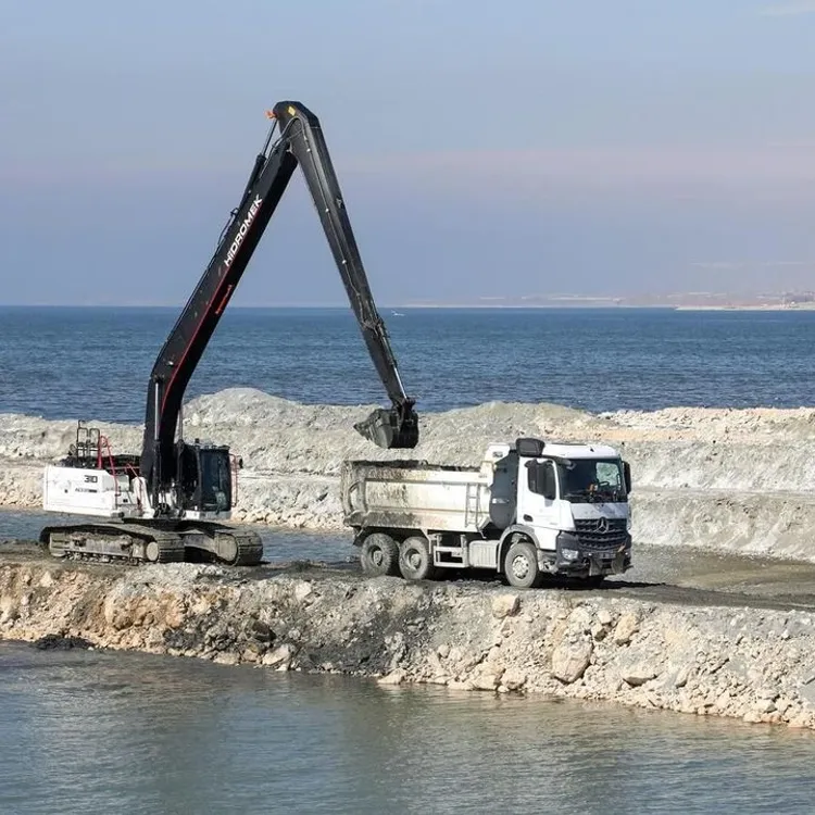 Van Gölü sahil bandı dip çamuru temizliği nedeniyle 2027’ye kadar kapatıldı