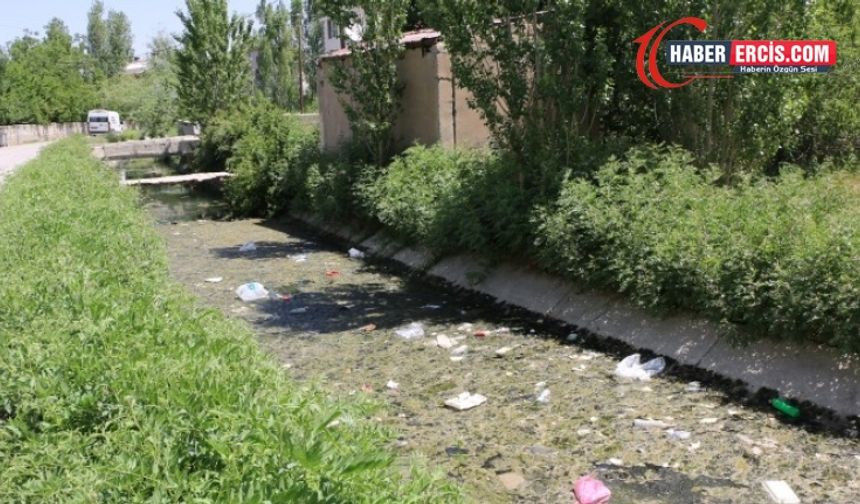 Van'da Dünya harikası 3 bin yıllık kanal çöplüğe döndü