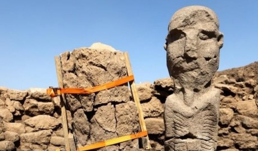 Göbeklitepe’de bir tarihi keşif daha: İnsan ve hayvan heykelleri bulundu