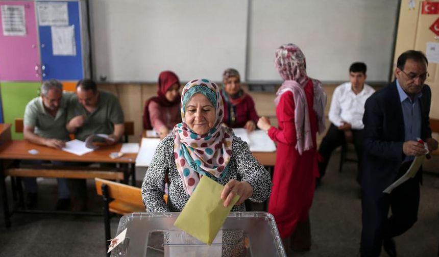 Van’da seçim kulisleri: HEDEP ve AKP'de kimlerin ismi geçiyor?