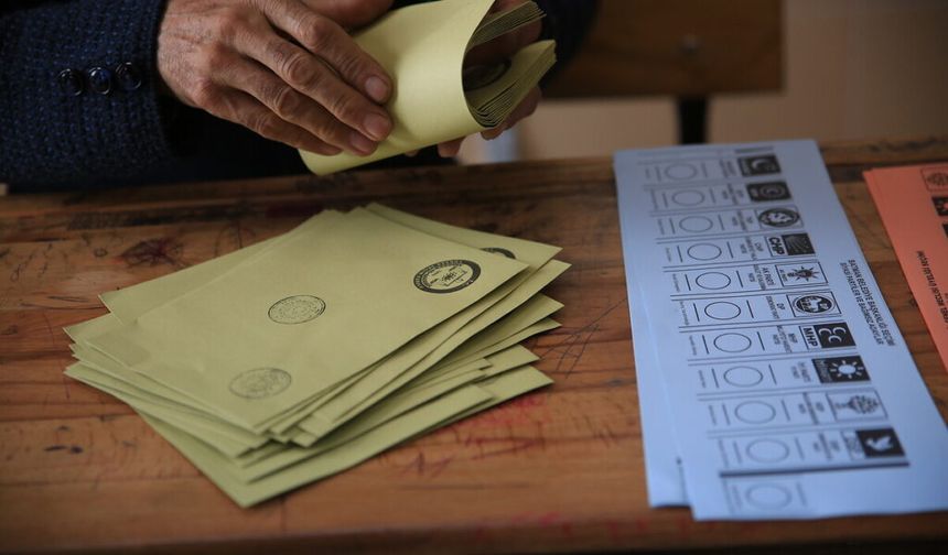 Son anket: AKP ve İYİ Parti eriyor, iki parti yükselişte