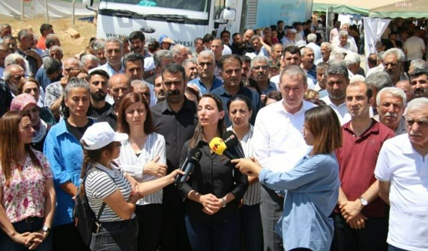 DEM Parti'den Diyarbakır ve Mardin yangınları için çağrı: 'Acilen afet bölgesi ilan edilmeli'