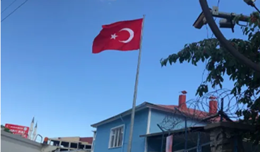 Kayyımların paraya boğduğu Ziya Türk, bu seferde Erciş Belediyesi'ni hedef gösterdi