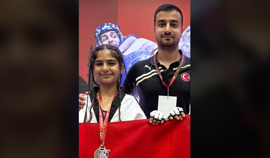 11 Yaşındaki Erciş’li Milli Sporcu Elif Nisa Dönmez’den Uluslararası Başarı: Arnavutluk’tan Altın Madalya ile Döndü