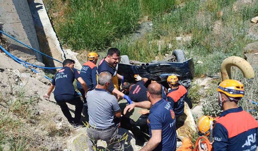 Van’da trafik kazası: 5 kişi yaralandı