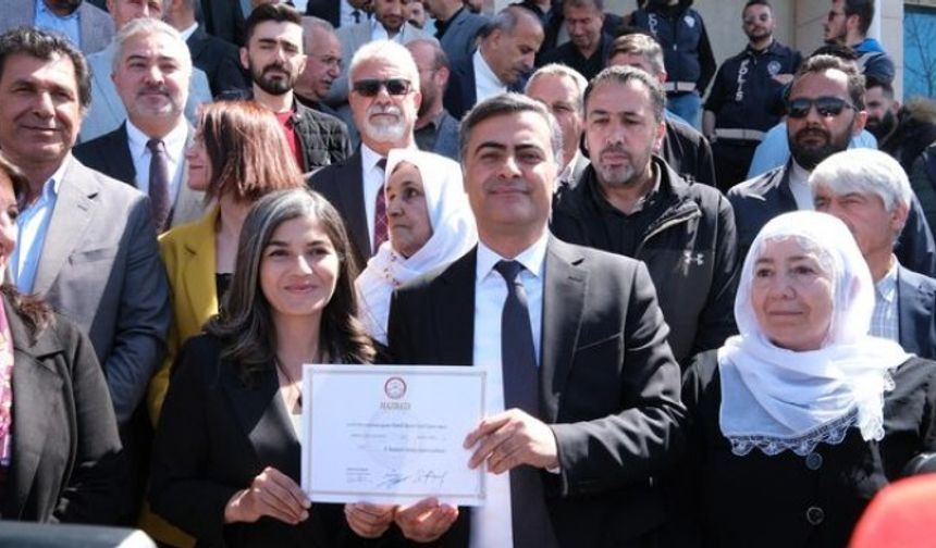 Van'da kayyımın 223 işçiyi çıkartmasına tepki