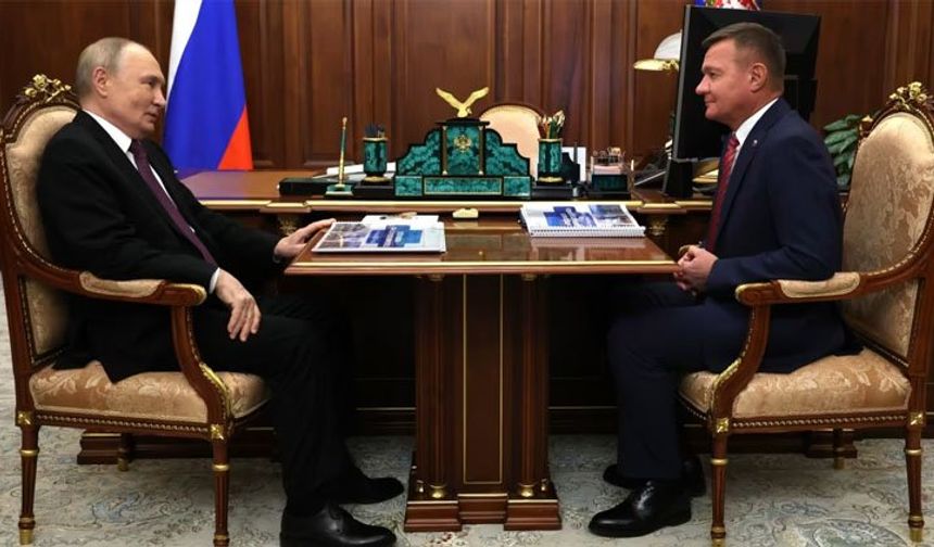 Putin'in bu sabah görevden aldığı ulaştırma bakanı aracında ölü bulundu