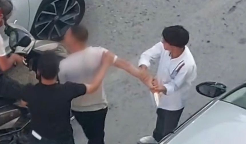 Van’da yol verme tartışması bıçaklı kavgaya dönüştü