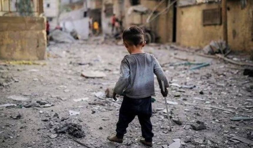 İsrail saldırılarında Gazze'de iki yılda 20 bini aşkın çocuk katledildi