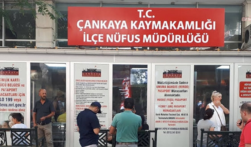 Bugün 15, yarın 7 bin 438 lira...  Ehliyet yenileme işlemi için tanınan süre bugün doluyor