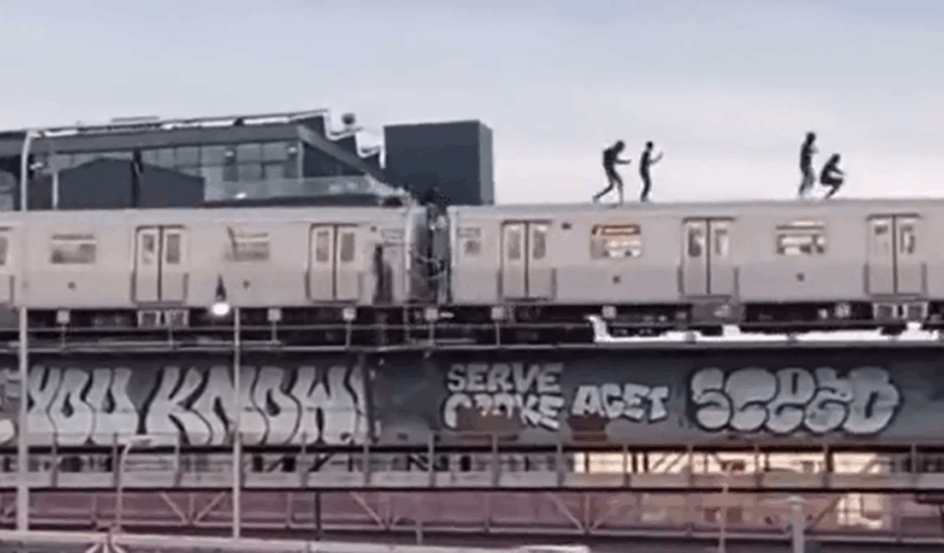 TikTok akımı “metro sörfü” can alıyor: Genç kızlar hayatını kaybetti