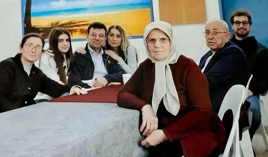 İmamoğlu'nun babası ve oğluna yurtdışı yasağı