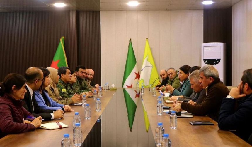 QSD’den Şam’a: Barışı bozan girişimlere karşılık verilecektir