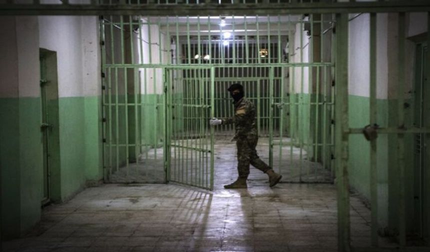 İran’da 2’si kadın 95 kişi idam edildi