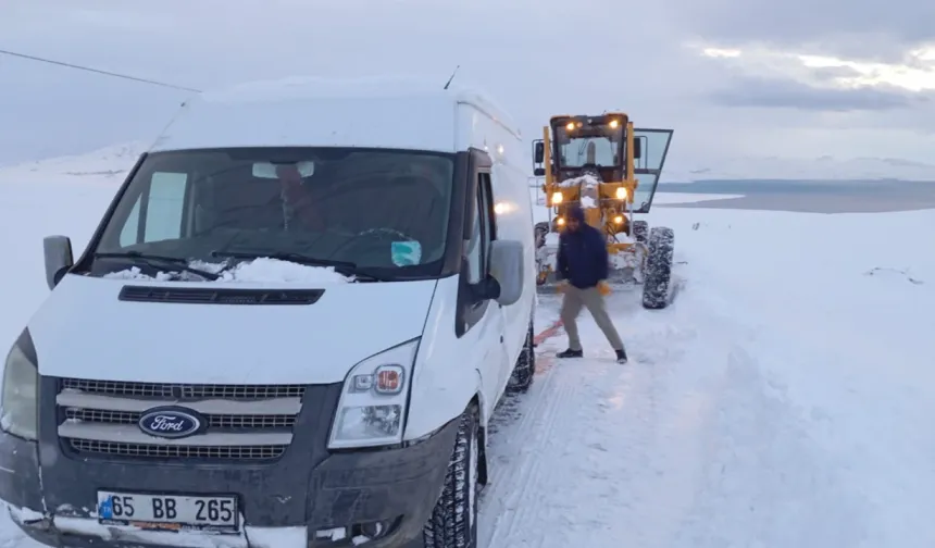 İpekyolu Belediyesi’nden yoğun kar yağışı ve buzlanmaya karşı yurttaşlara uyarı