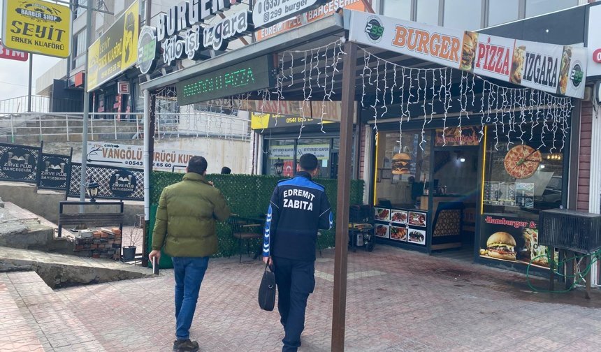 Edremit’te kaldırım işgallerine sıkı denetim: Esnafa uyarı yapıldı