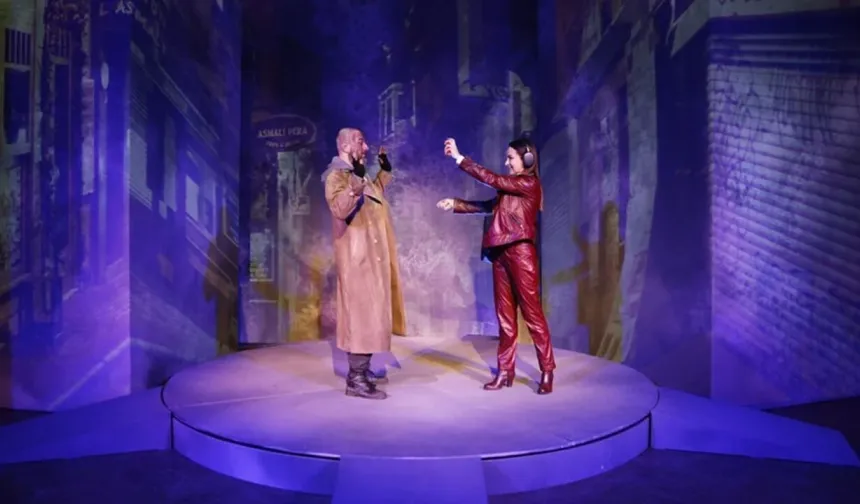 Van Devlet Tiyatrosu, İstanbul Devlet Tiyatrosu yapımı “Hepyek” oyununu Van’da sahneliyor