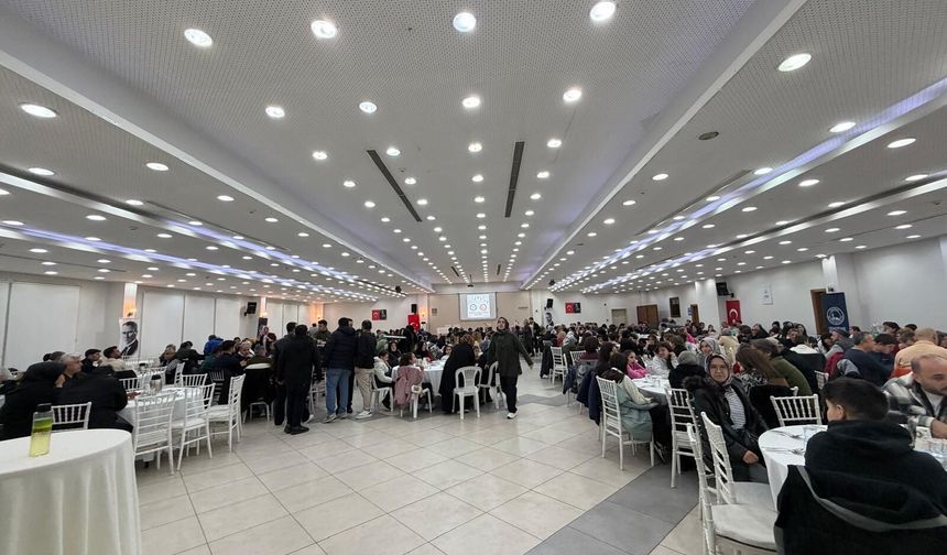 İstanbul’da Ercişliler iftar sofrasında buluştu
