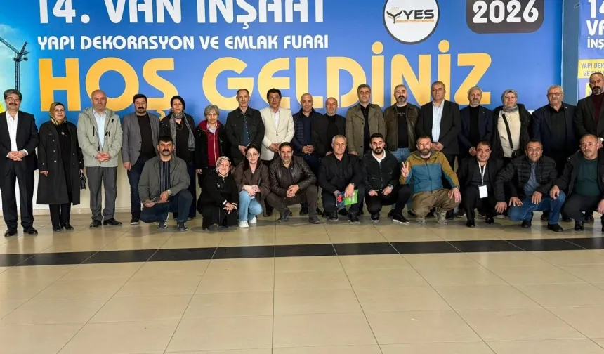 DEM Parti Van İl Örgütü 14. Yapı ve İnşaat Fuarı’nda sektör temsilcileriyle buluştu