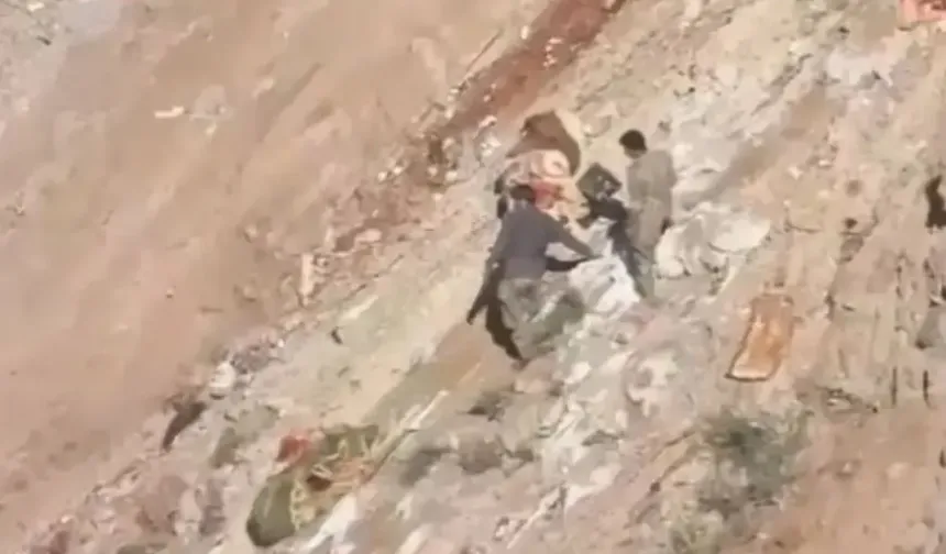 PKK, Metina'daki 4 kampı boşalttı
