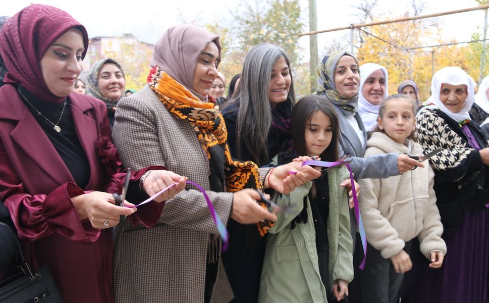 Edremit Belediyesi Şamiram Kadın Yaşam Merkezi yeniden açıldı