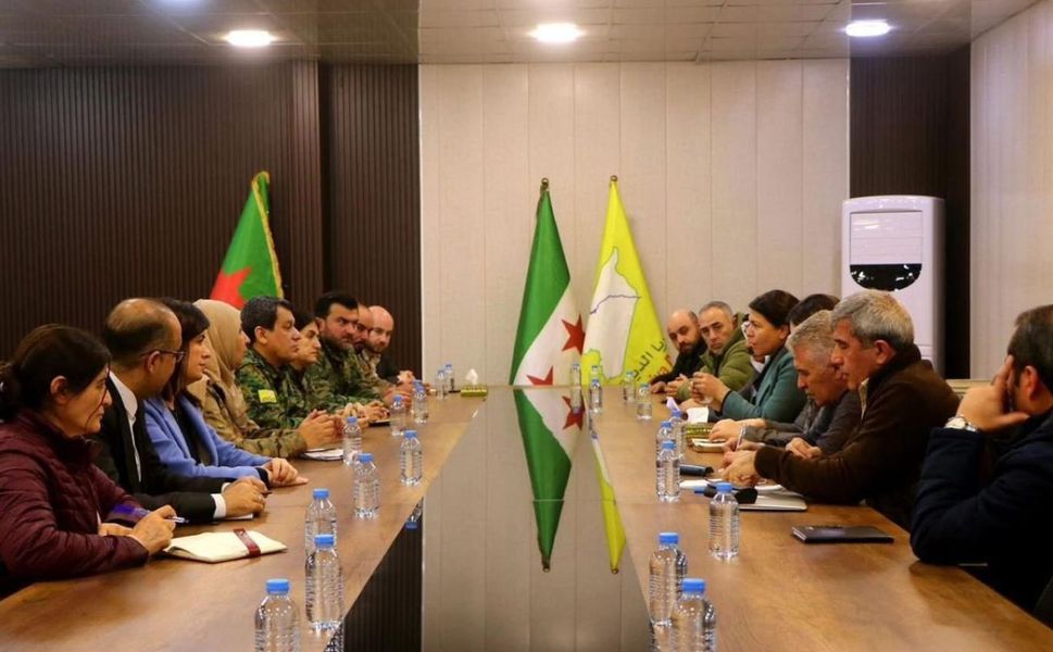 QSD’den Şam’a: Barışı bozan girişimlere karşılık verilecektir