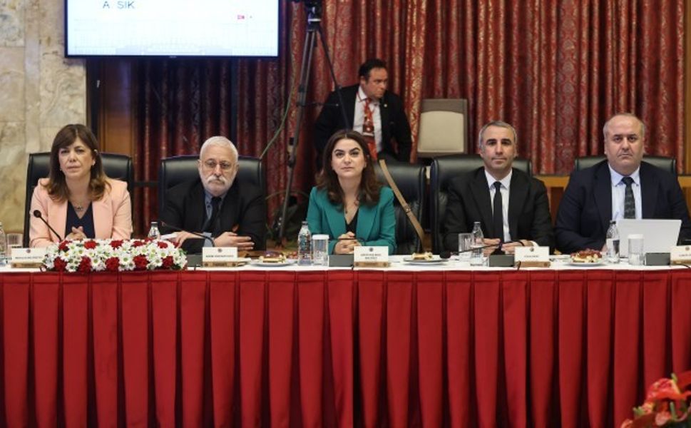 Partiler ‘çözüm’ raporlarını Meclis’e sunacak