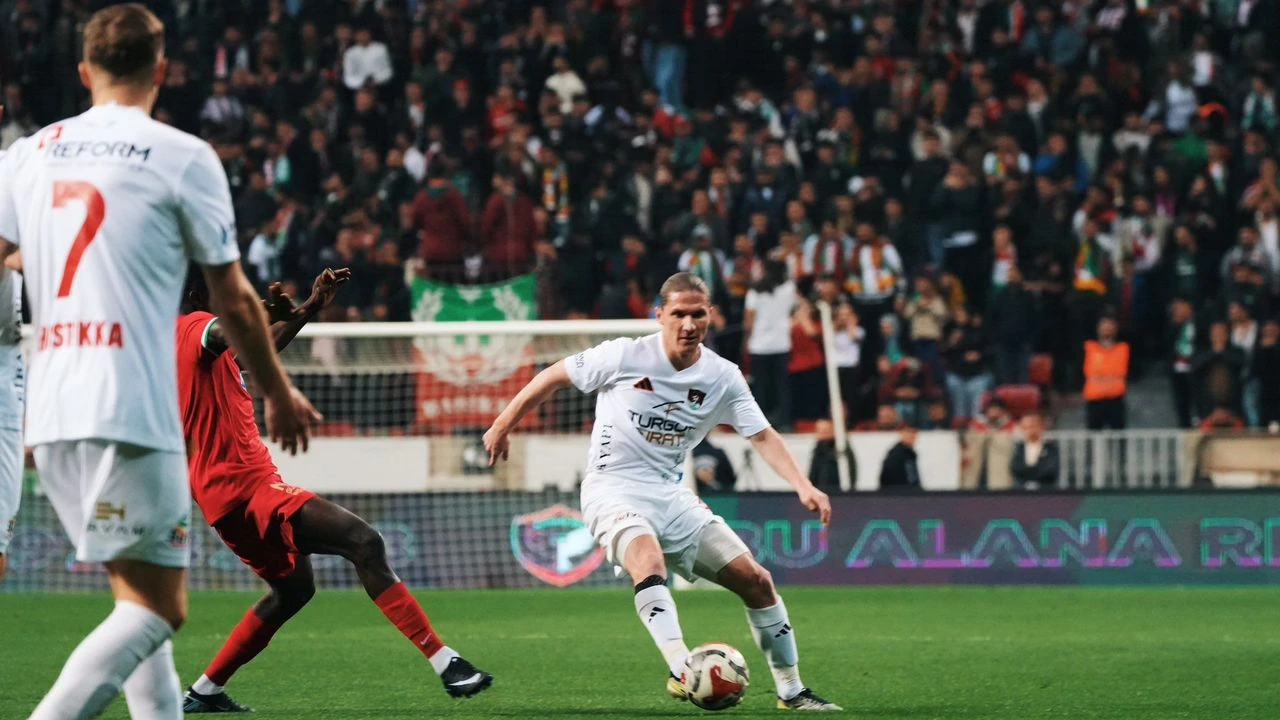 Amedspor, Vanspor’u uzatmada mağlup etti