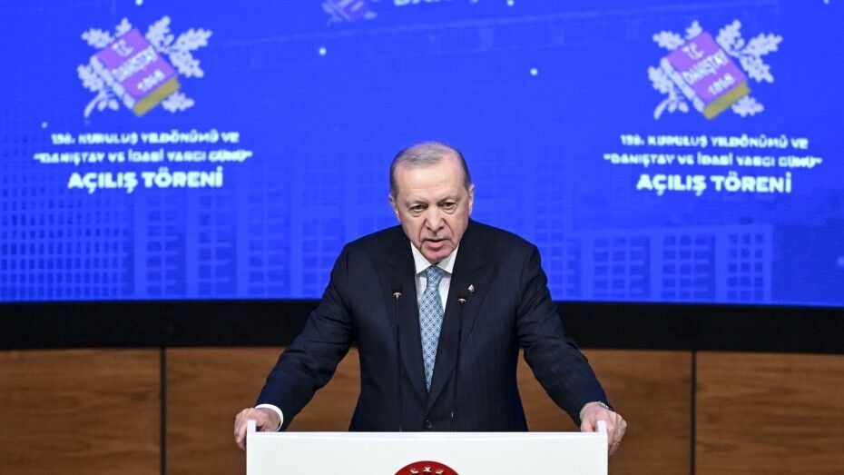 Erdoğan: Özgürlükçü ve sivil bir anayasa imkanı önümüzde duruyor