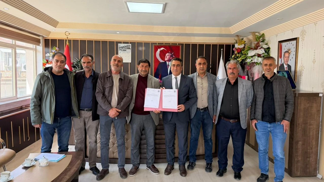 Muradiye Belediyesi Doğal Gaz İçin İlk Adımı Attı